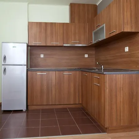 Апартхотел пасифик 3 *